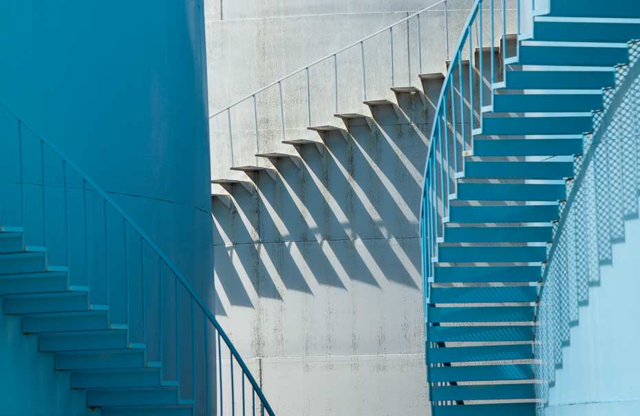 110429_134_abst_3-Stairs